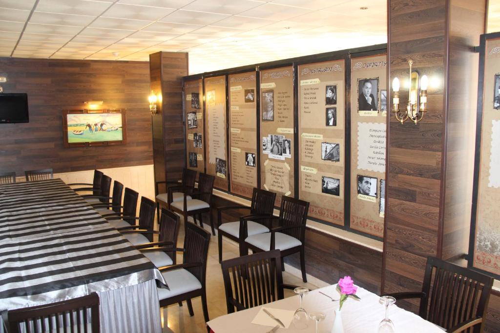 Hotel Vazquez Diaz Nerva Εξωτερικό φωτογραφία